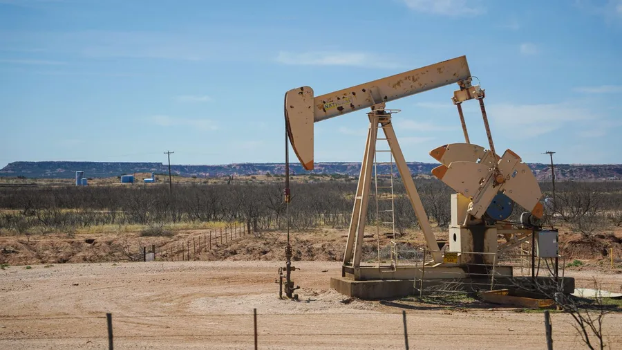 Commodity Price Exposure Threatens Energy Sector Aristocrat Streaks