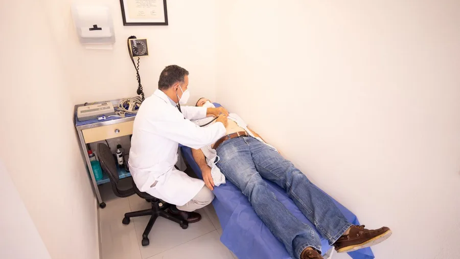 11 Things Medicare Does Not Cover (Dental Is Only the Beginning) 12 Annual Comprehensive Physical Exams Are Not Free Checkups