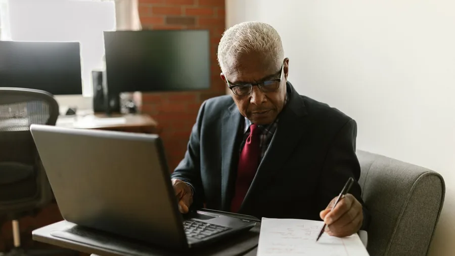 Working Before Full Retirement Age Shrinks Benefits